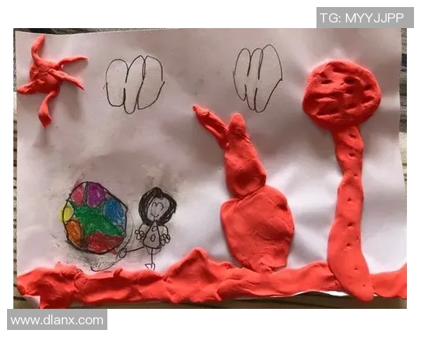 足球明星变身小孩的奇幻旅程揭秘与成长故事分享